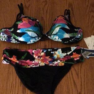 Women’s swim